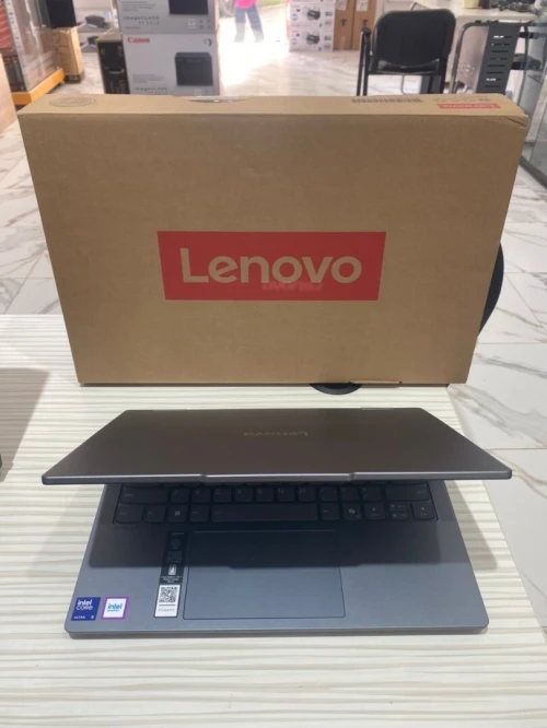 Lenovo IDEAPAD 5 14IAL10 2En1- ULTRA 5 225u 8G RAM /SSD 512  14 POUCES Full HD 360 TACTILE