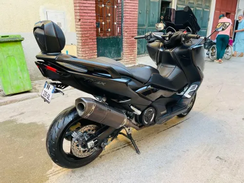 Yamaha 560 2021