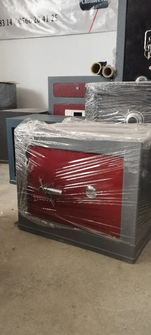 Coffre fort 40 cm 