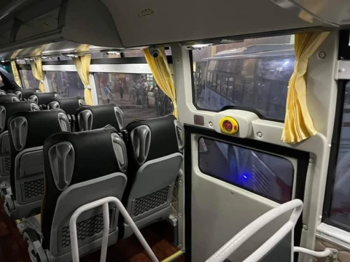 Location des bus et van avec chauffeur  