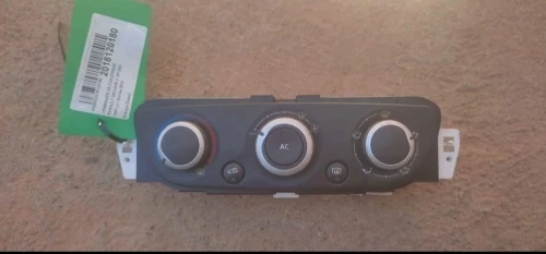 Commande climatisation Fluence / Mégane 3
