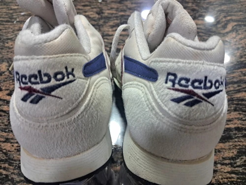 Reebok vintage pointure 42.5