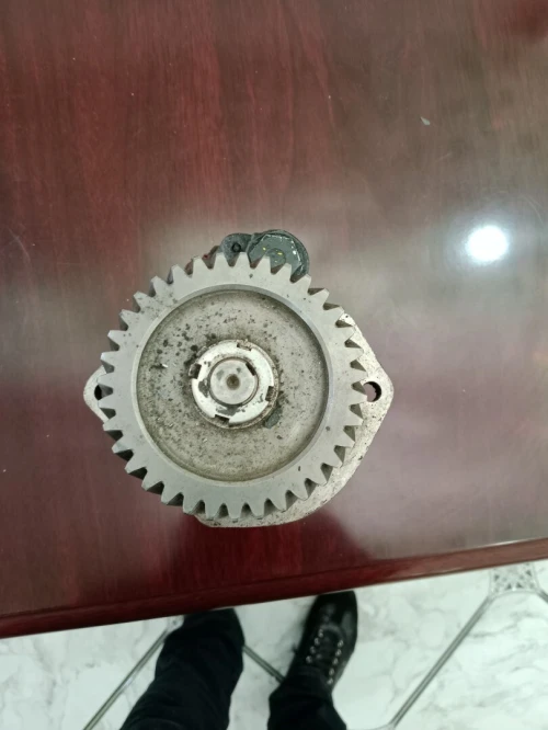 pompe de deretion camion  . sonacome 230/ 260 et nissan    - tige pour brise riche