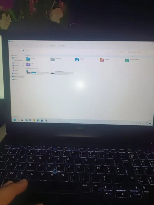 DELL 5590
