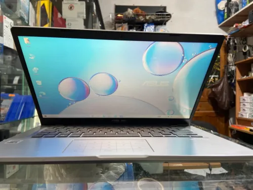 Asus VivoBook X415J I5 10TH 8GO 256