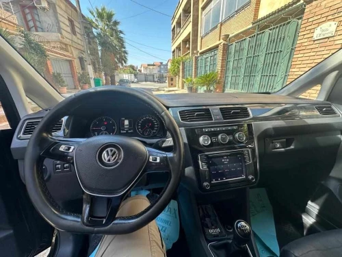 Volkswagen Caddy 2018 Highline