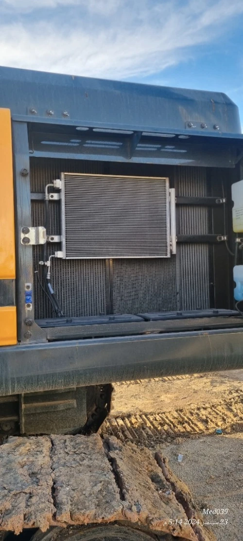 Hyundai Pelle 340 2024
