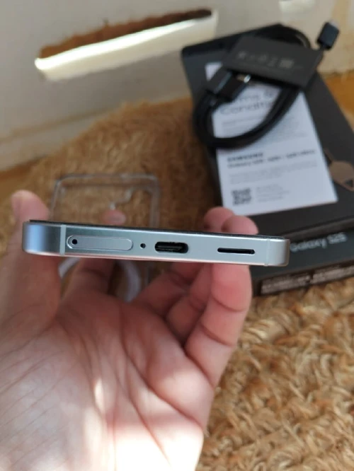 Samsung S25