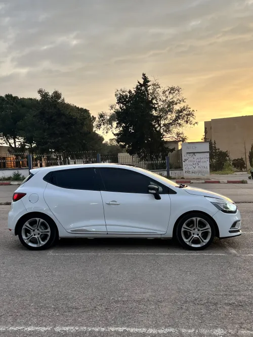 Renault Clio 4 2016 GT Line +