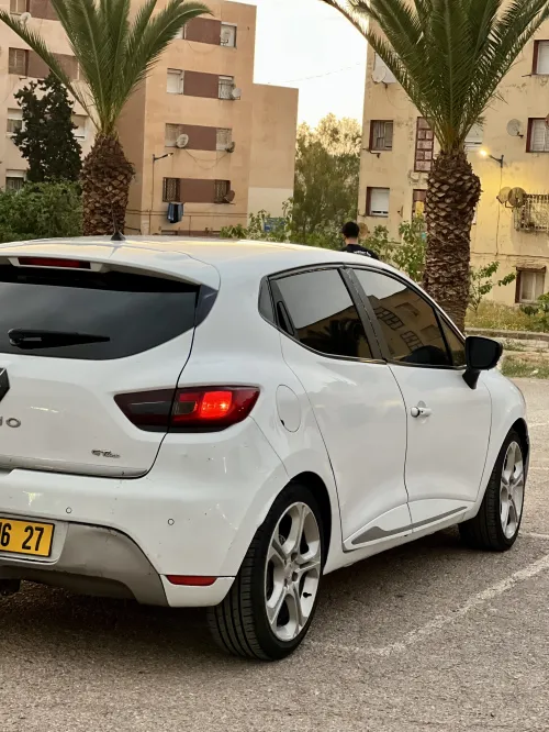 Renault Clio 4 2016 GT Line +