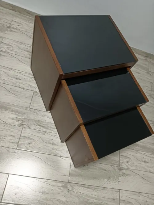 TABLE DE SALON ET TROIS TABLES BASSE