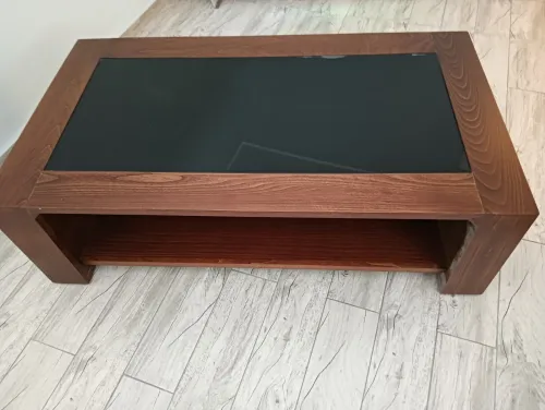 TABLE DE SALON ET TROIS TABLES BASSE