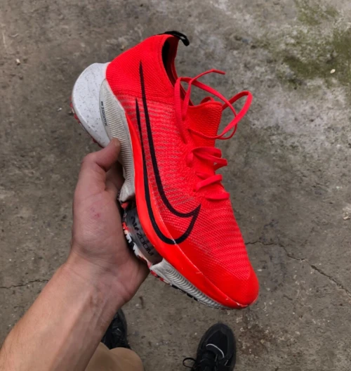 Nike air zoom tempo - pointure 42