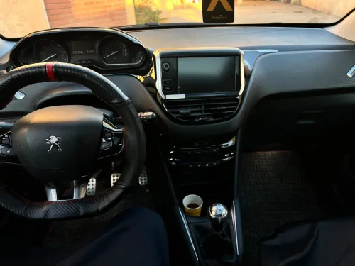 Peugeot 208 2018 GT Line