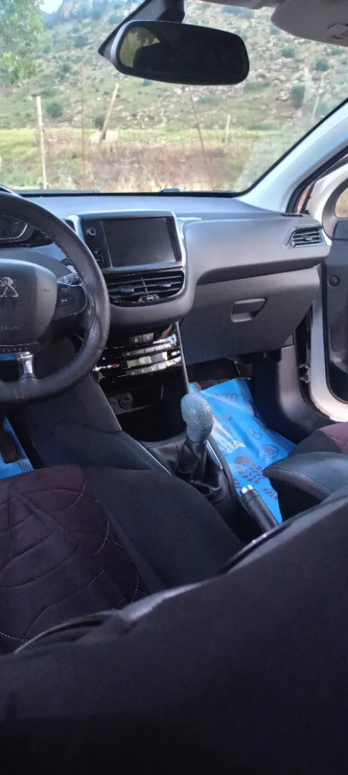 Peugeot 208 2014 Allure