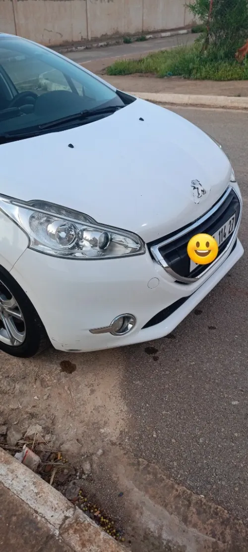 Peugeot 208 2014 Allure