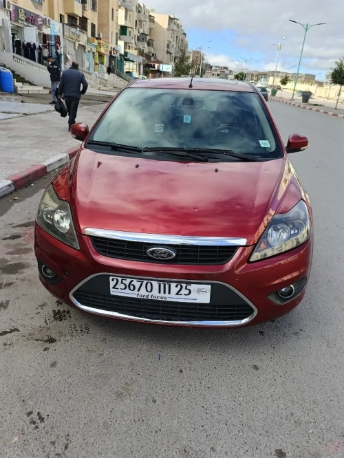 Ford Focus 5 portes 2011 titanium