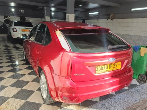 Ford Focus 5 portes 2011 titanium