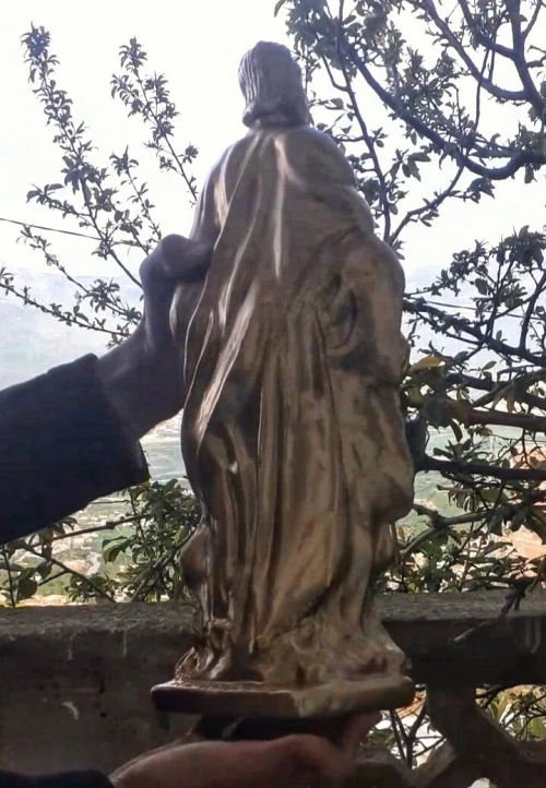Sculpture classique artisanale