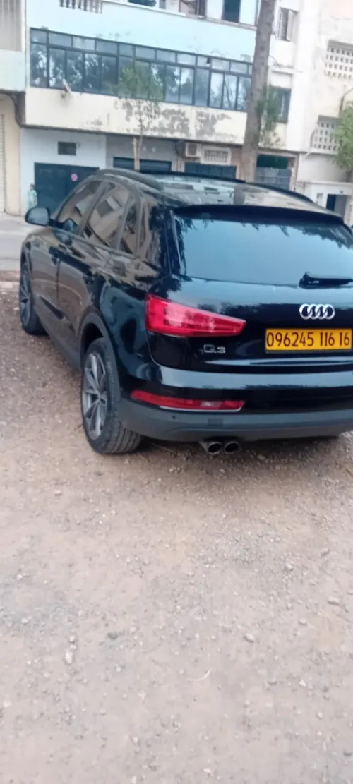 Audi Q3 2016 Ambition