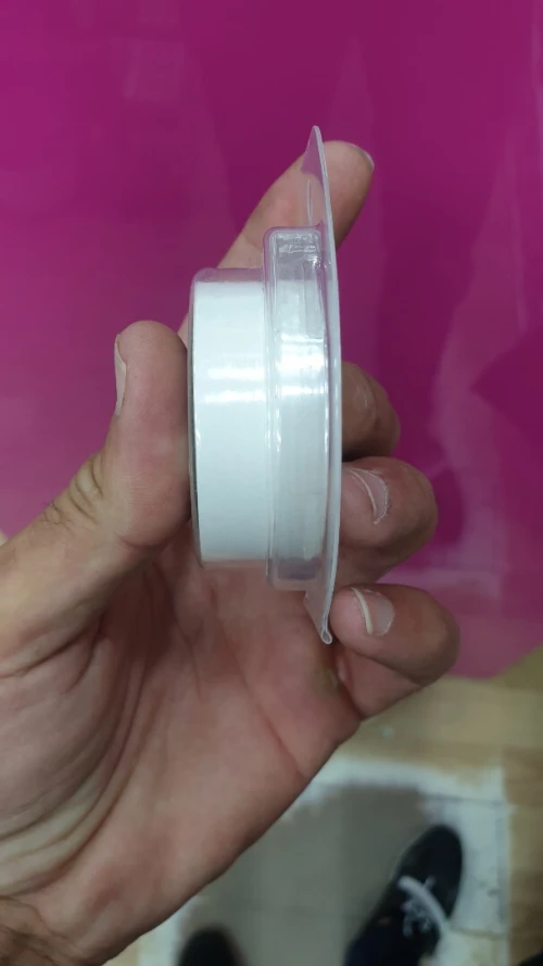 dentelle ruban adhésif double face à perruque et extension.  لاصق باروكاتالشعر