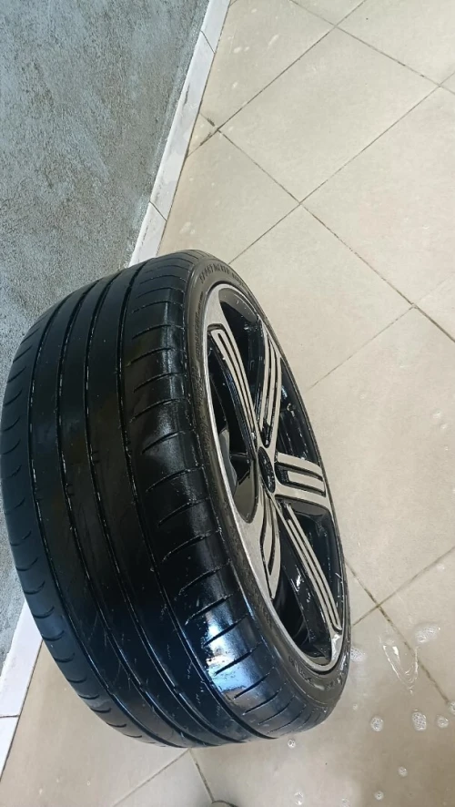 Jante alliage Golf 7 p19"