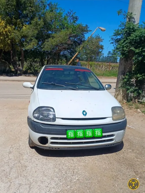 Renault Clio 2 2001 Extreme