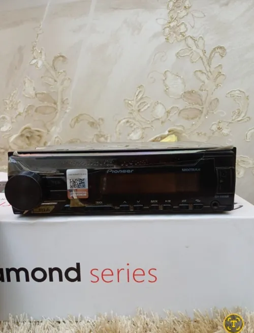 Radio auto Pionner MIXTRAX