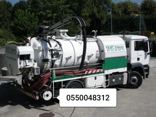 Camion vidange Débouchage canalisation curage 
