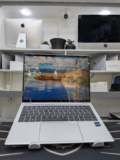 HP DRAGON FLY G3