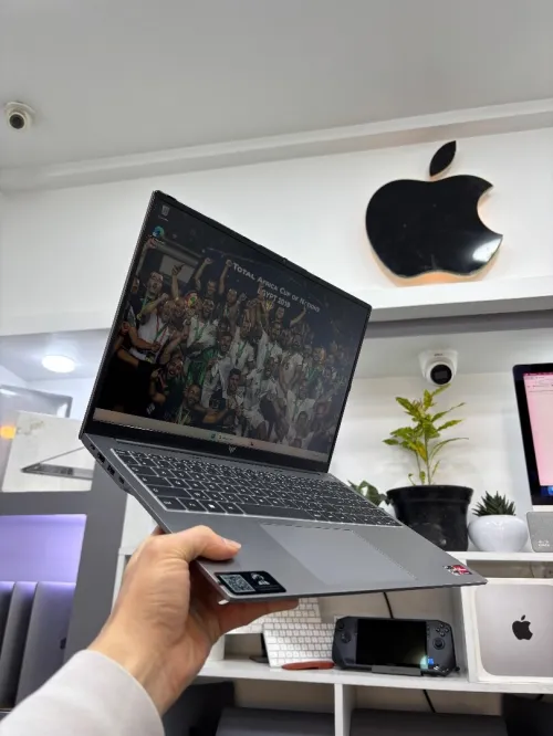 Laptop Rx 16