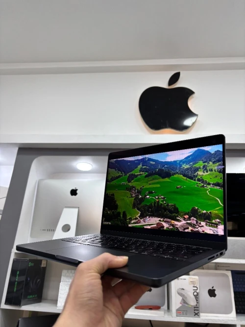 MACBOOK PRO M3 PRO