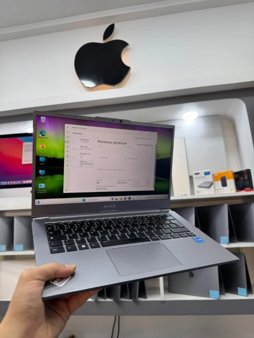 Laptop terra