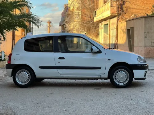 Renault Clio 2 2001 Extreme