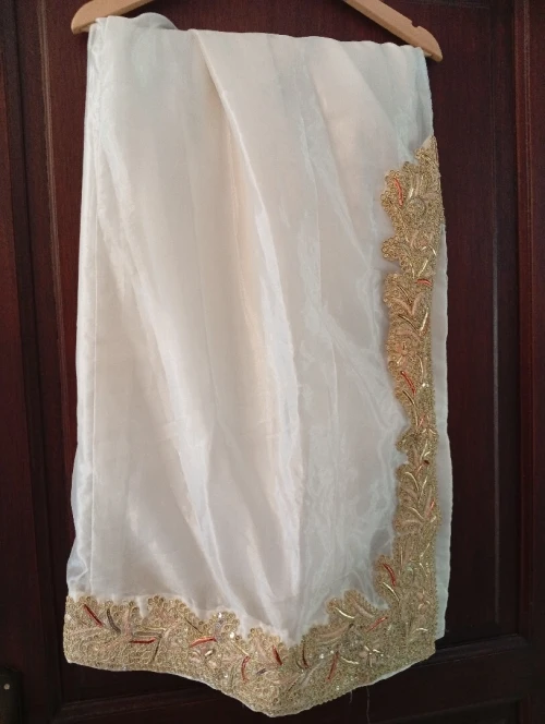 Caftan, tenue tunisienne