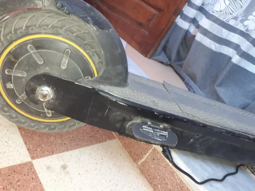 للبيع Trottinette Électrique Ninebot G30 Max بحالة ممتازة