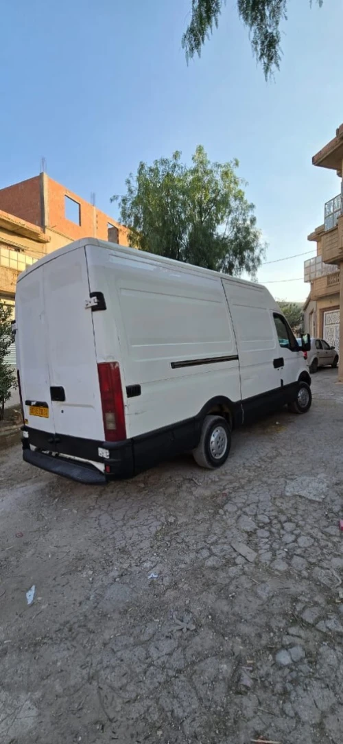 Iveco C11 2000