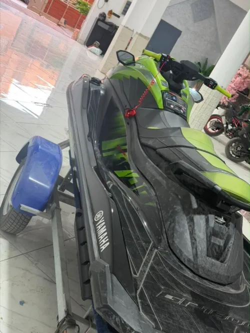 Jet-ski 2024