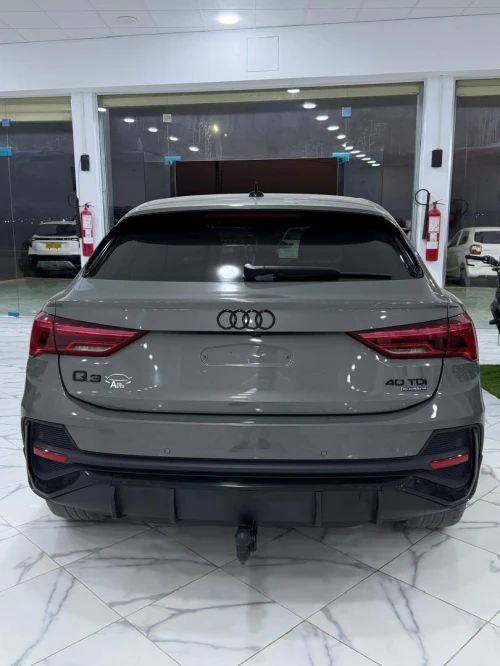 Audi Q3 2023 