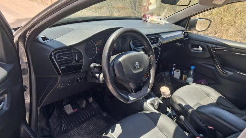 Peugeot 301 2023 Allure