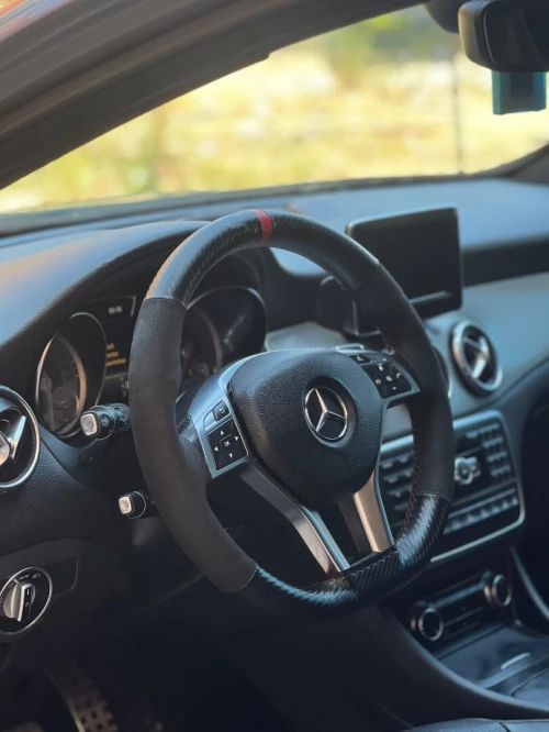 Mercedes GLA 2016 