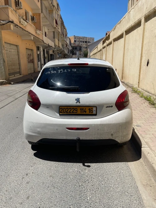 Peugeot 208 2014 Allure