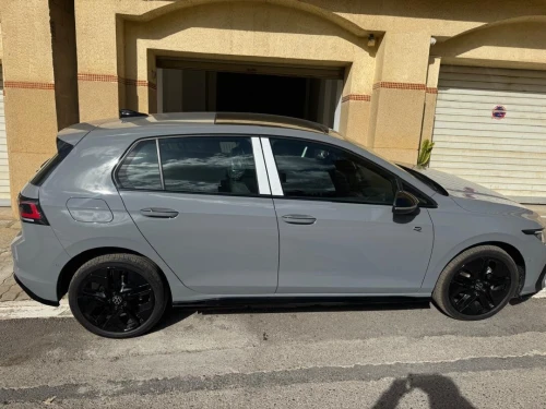 Volkswagen Golf 8 2025 R-Line