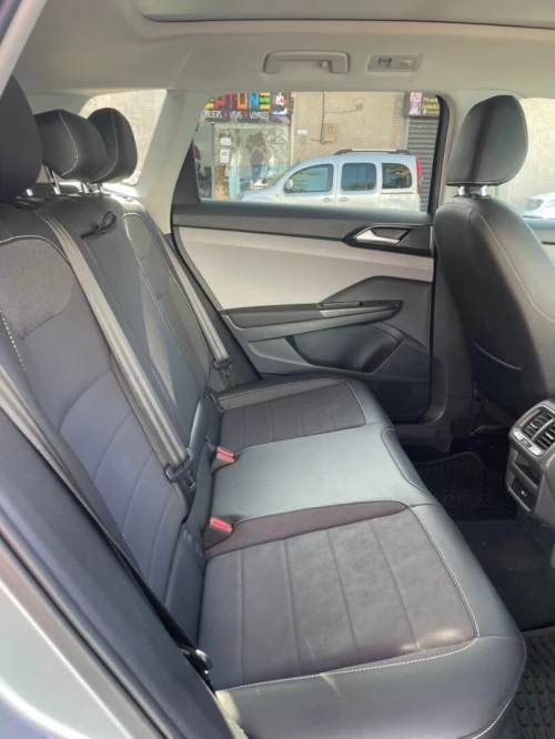 Volkswagen Taos 2023 SE