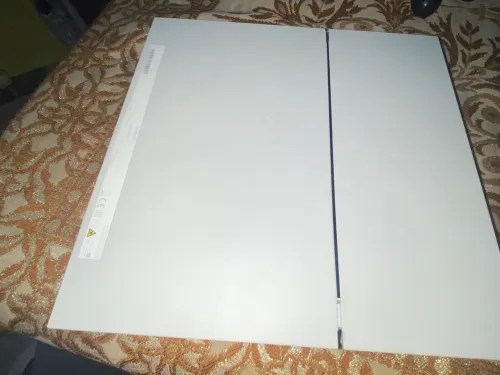 Ps4 fat mflachi version élimité densteney 7aba 9lila