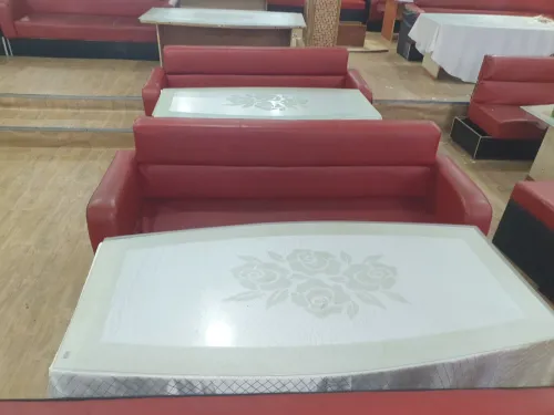 Table avec fauteuille