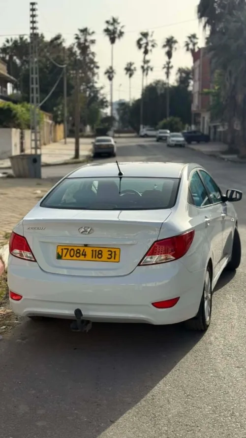 Hyundai Accent RB  4 portes 2018 Accent RB  4 portes