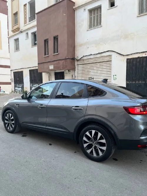 Renault Arkana 2022 E-tech Engeered