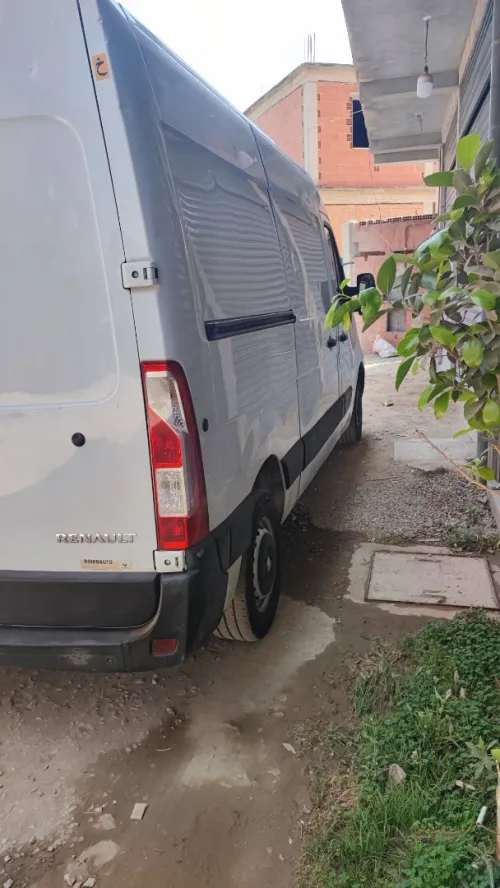 Renault Master 2012
