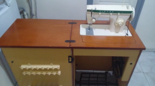 Vente machine a coudre